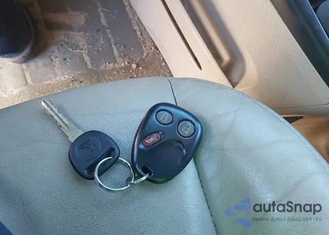 2007 Saturn Vue V6 from USA, damaged, VIN 5GZCZ534X7S855297